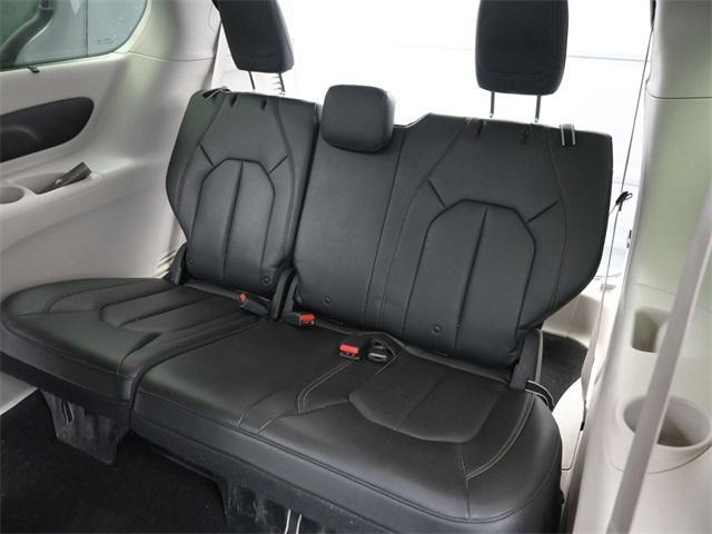 used 2018 Chrysler Pacifica car, priced at $15,966