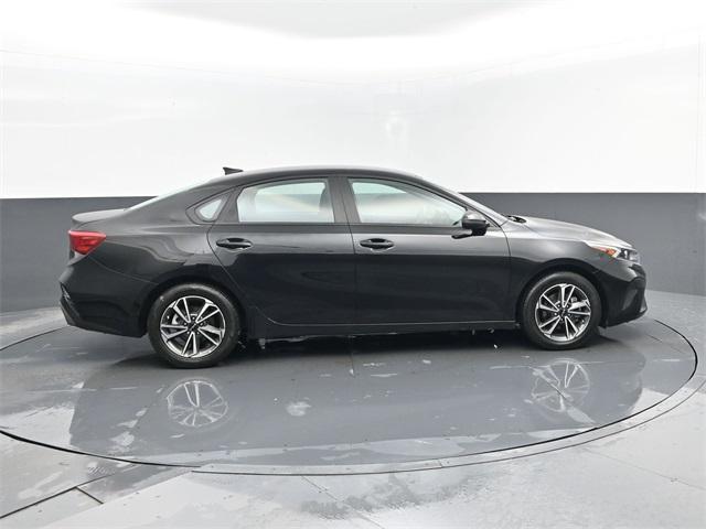used 2023 Kia Forte car