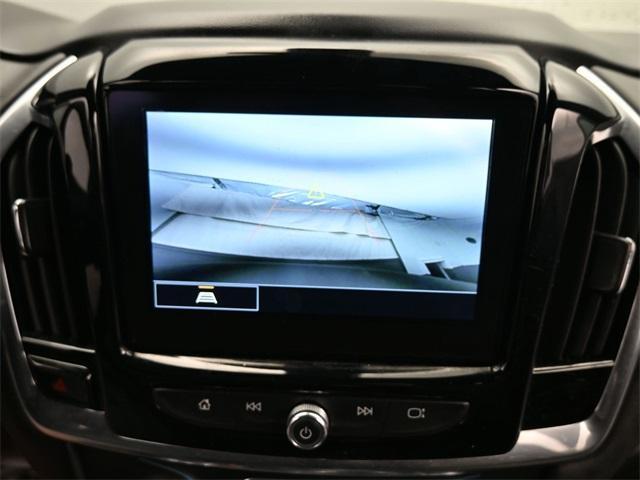 used 2023 Chevrolet Traverse car, priced at $30,598