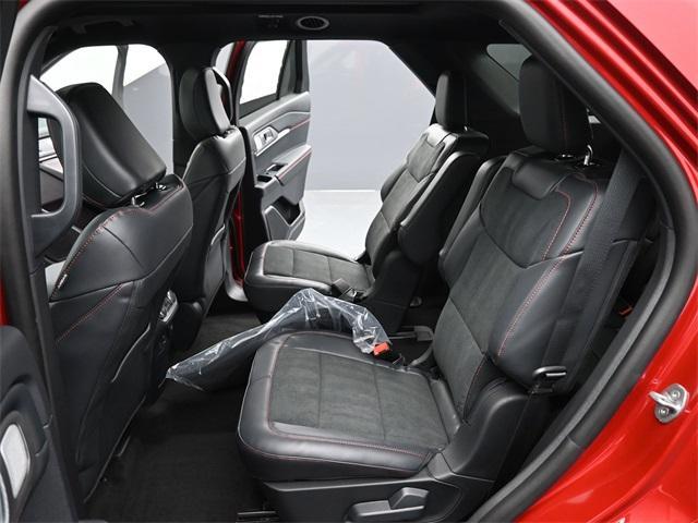 new 2025 Ford Explorer car, priced at $57,276
