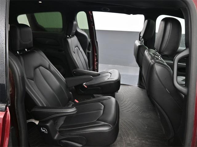 used 2023 Chrysler Pacifica car, priced at $33,555