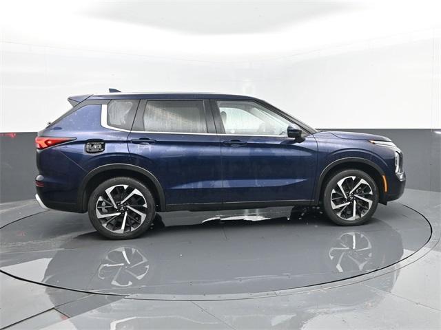 used 2024 Mitsubishi Outlander car, priced at $23,699
