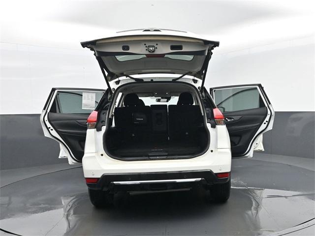 used 2024 Buick Encore GX car, priced at $20,900