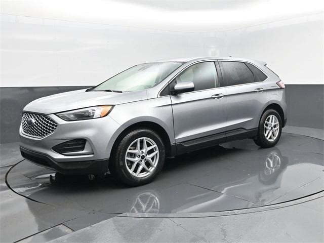 used 2024 Ford Edge car, priced at $17,978