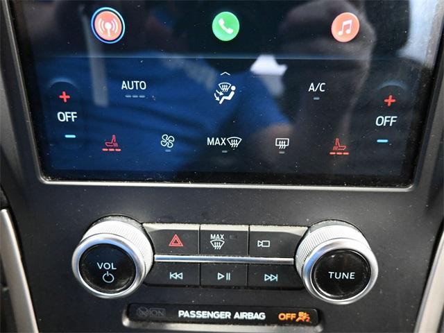used 2024 Ford Edge car, priced at $17,978
