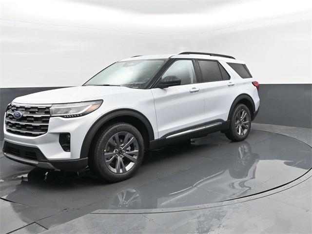 new 2025 Ford Explorer car, priced at $46,710