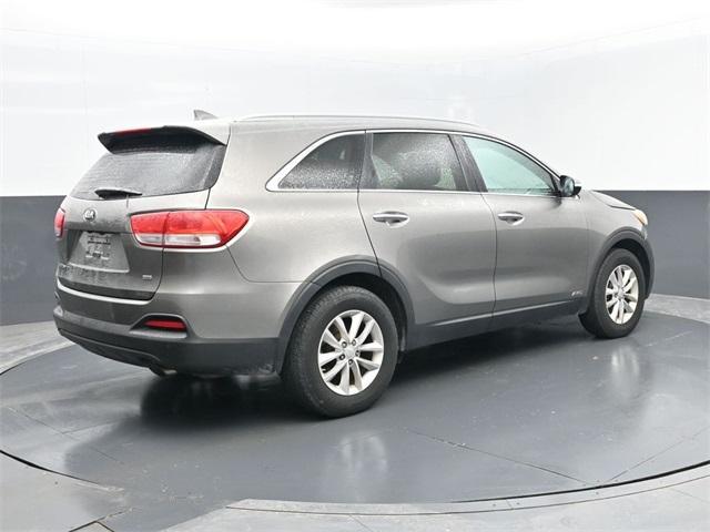 used 2016 Kia Sorento car, priced at $13,282