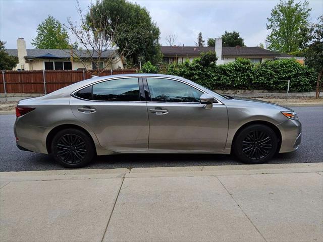 used 2017 Lexus ES 350 car, priced at $17,999