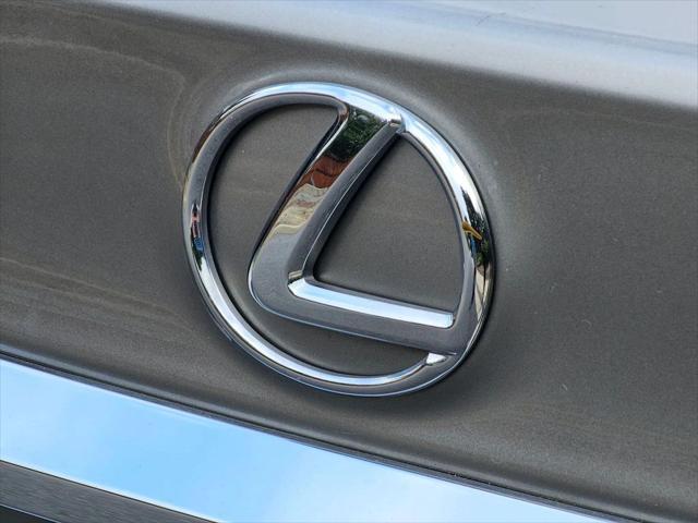 used 2017 Lexus ES 350 car, priced at $17,999