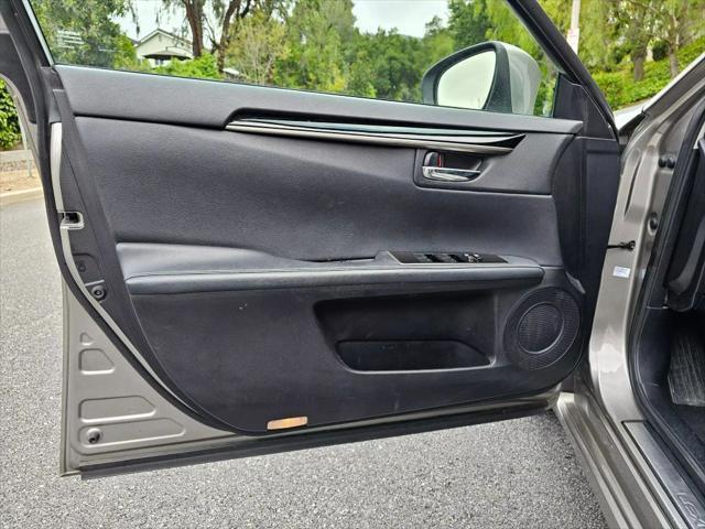 used 2017 Lexus ES 350 car, priced at $17,999