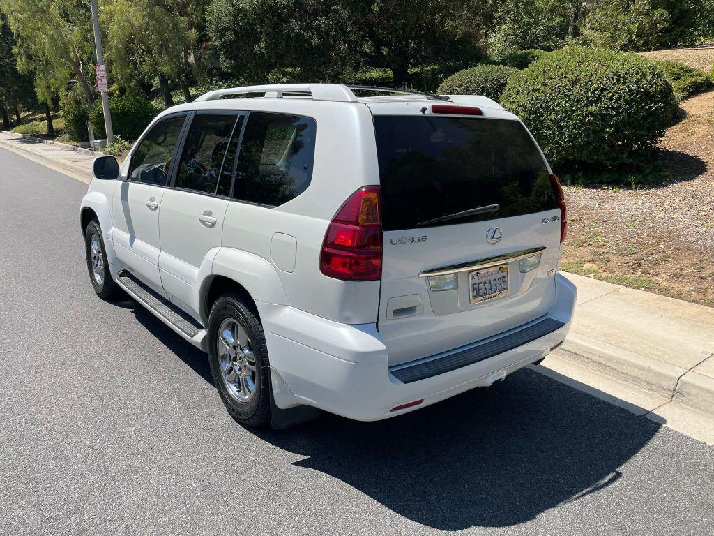 used 2004 Lexus GX 470 car, priced at $7,999