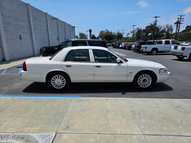used 2009 Mercury Grand Marquis car, priced at $4,999