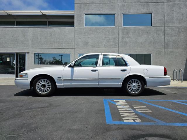 used 2009 Mercury Grand Marquis car, priced at $4,999