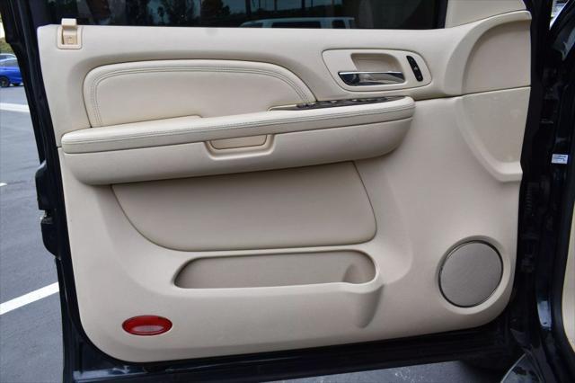 used 2007 Cadillac Escalade car, priced at $13,295