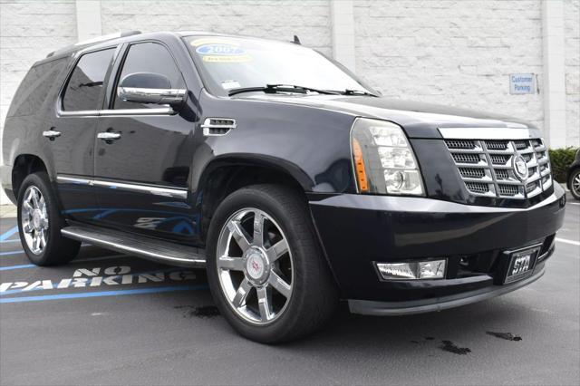 used 2007 Cadillac Escalade car, priced at $13,295