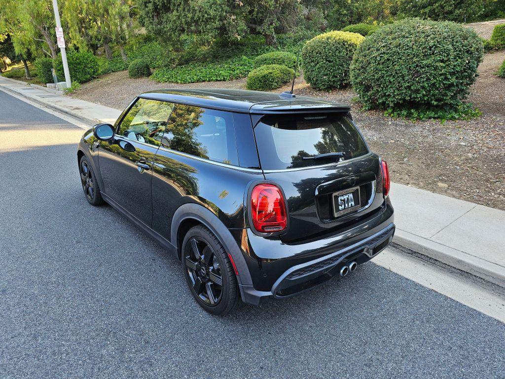 used 2023 MINI Hardtop car, priced at $23,999