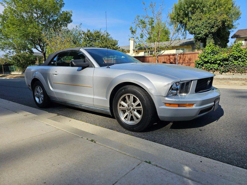 used 2005 Ford Mustang car, priced at $5,999