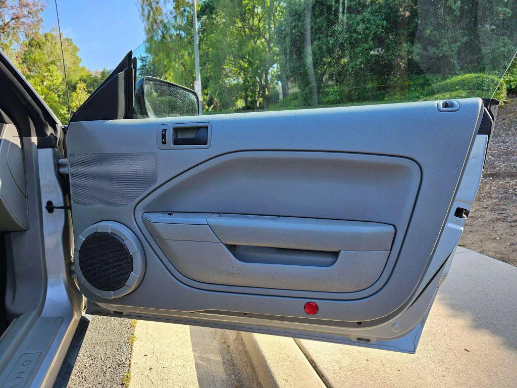 used 2005 Ford Mustang car, priced at $5,999