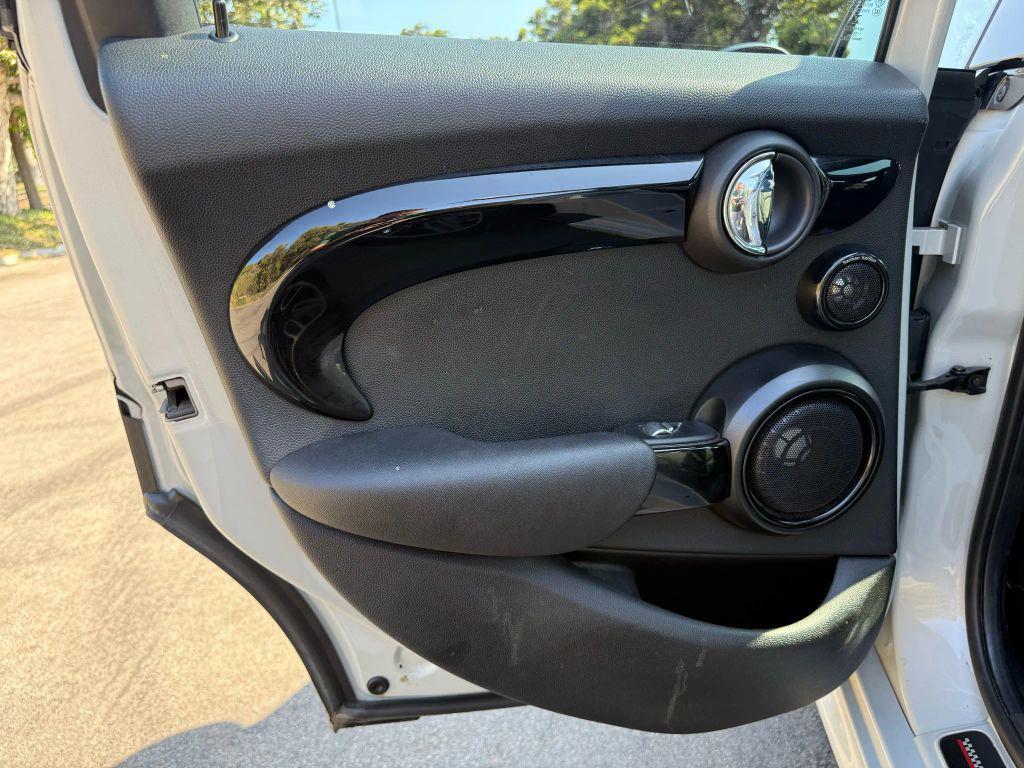 used 2019 MINI Hardtop car, priced at $17,499