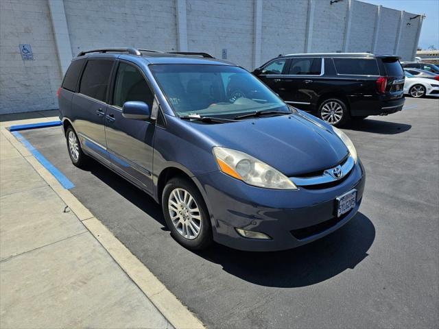 used 2007 Toyota Sienna car, priced at $9,999