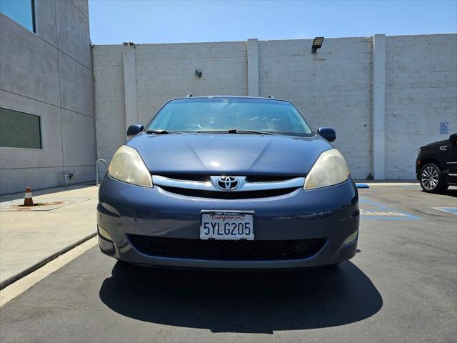 used 2007 Toyota Sienna car, priced at $9,999