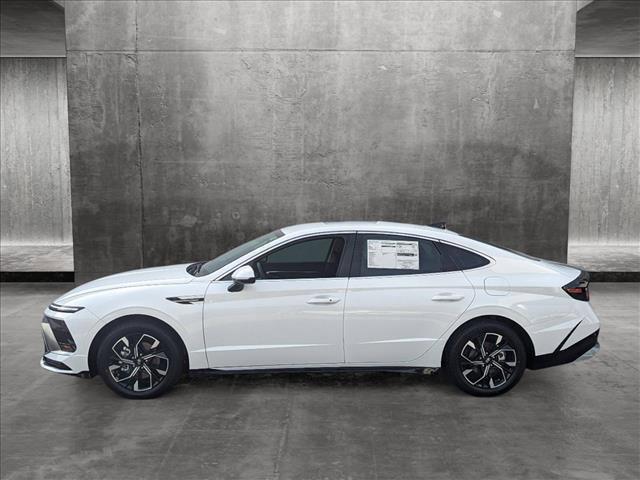 new 2024 Hyundai Sonata car, priced at $29,480