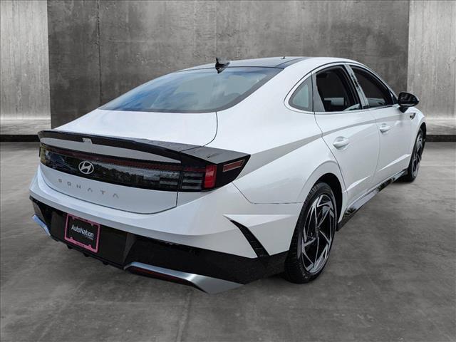 new 2024 Hyundai Sonata car, priced at $31,625