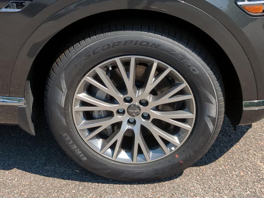 new 2025 Genesis GV80 car, priced at $61,170