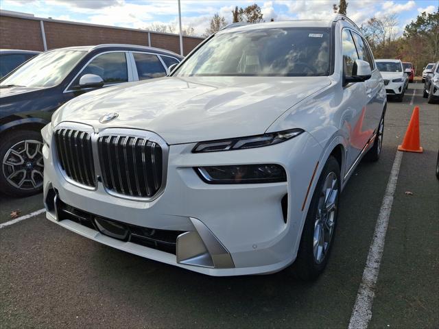 new 2025 BMW X7 car, priced at $90,705