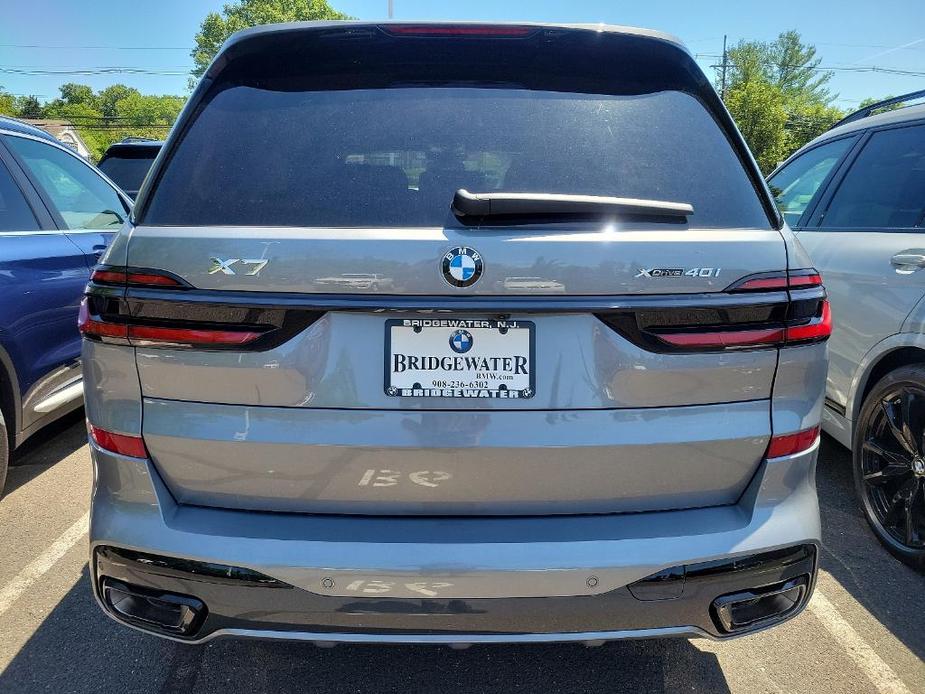 new 2025 BMW X7 car, priced at $95,020