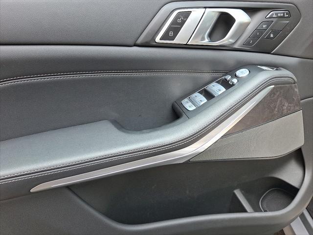 used 2023 BMW X7 car, priced at $67,997