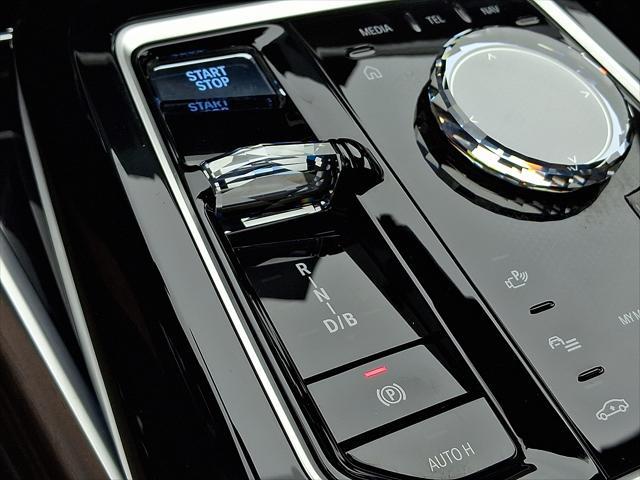 used 2024 BMW i7 car, priced at $96,888