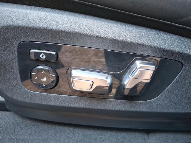 used 2025 BMW X7 car, priced at $109,988