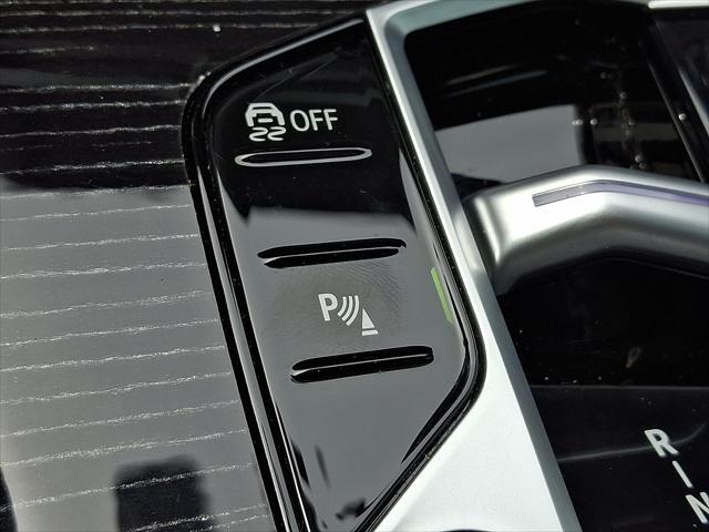 used 2024 BMW X7 car, priced at $78,412