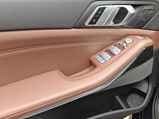 used 2024 BMW X7 car, priced at $78,412