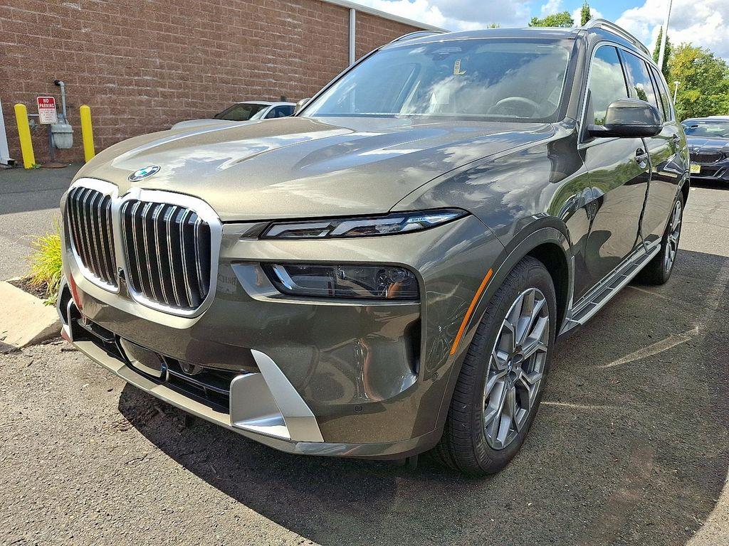 new 2026 BMW X7 car, priced at $101,625