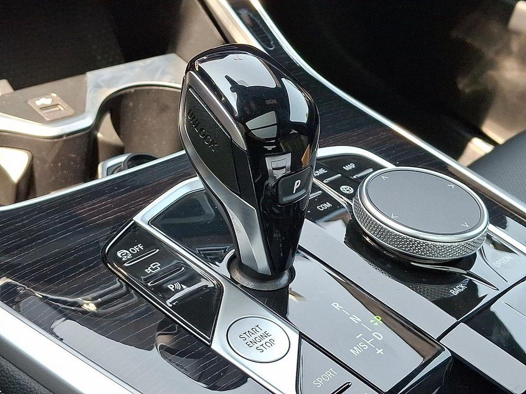 used 2022 BMW X7 car, priced at $55,212