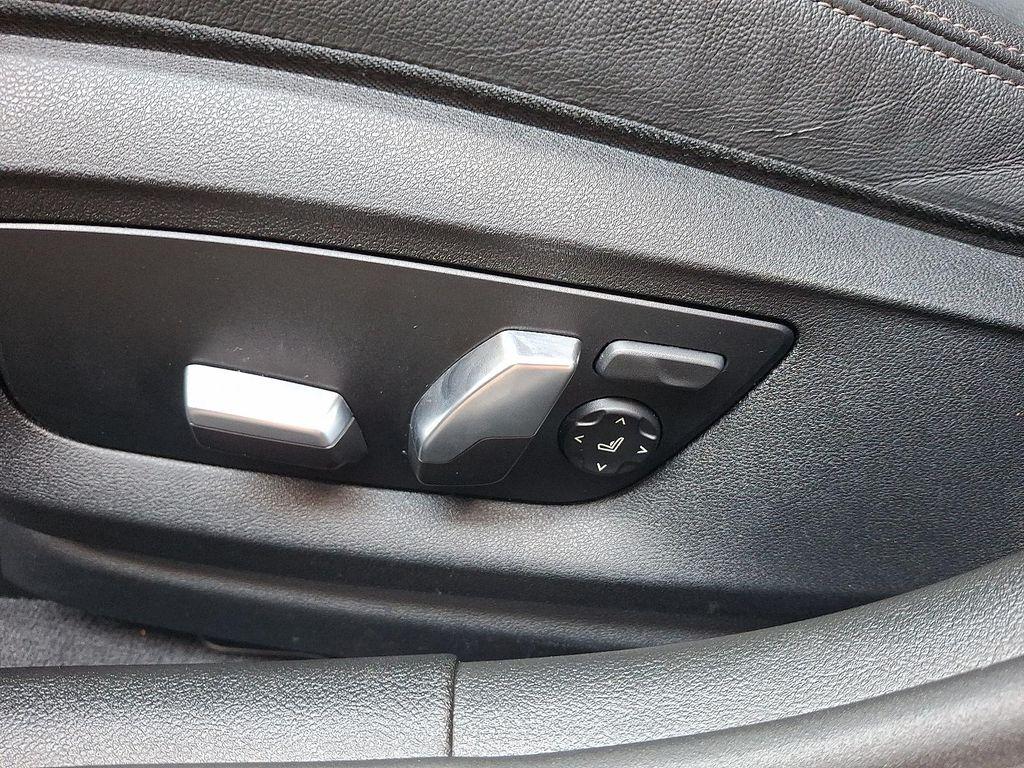 used 2023 BMW 540 car, priced at $45,412