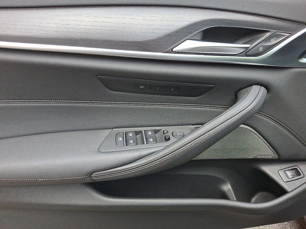 used 2023 BMW 540 car, priced at $45,412