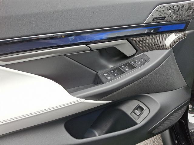 used 2025 BMW M5 car, priced at $126,312