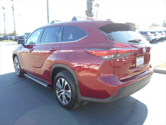 used 2021 Toyota Highlander car, priced at $36,995