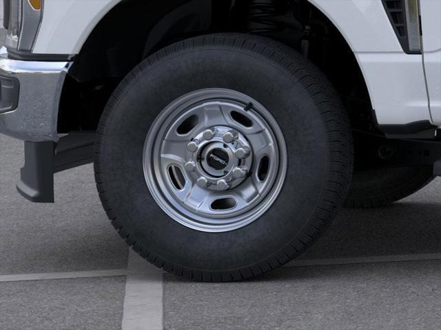 new 2025 Ford F-250 car, priced at $51,870