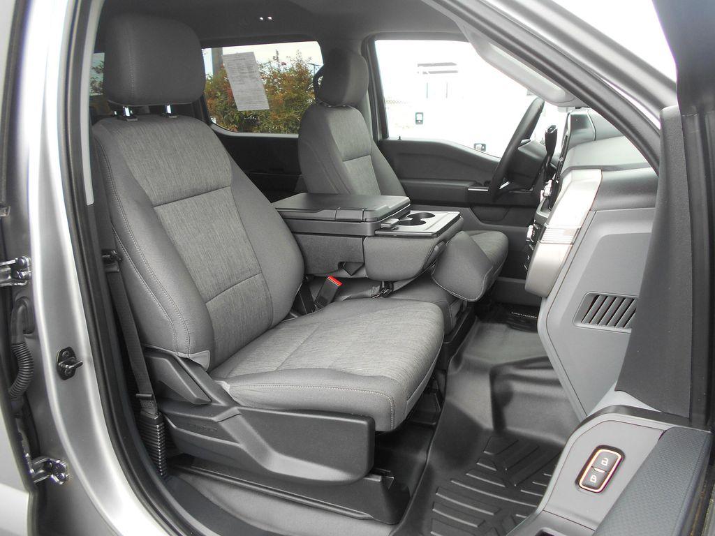 used 2022 Ford F-150 car, priced at $27,995