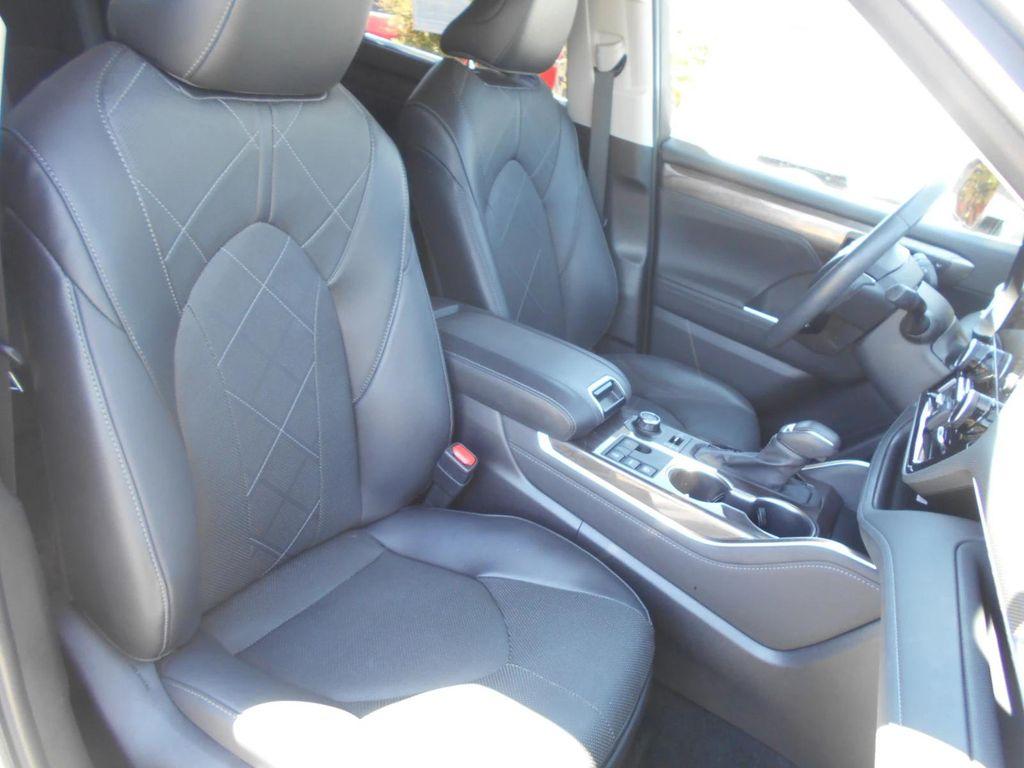 used 2023 Toyota Highlander car, priced at $46,995