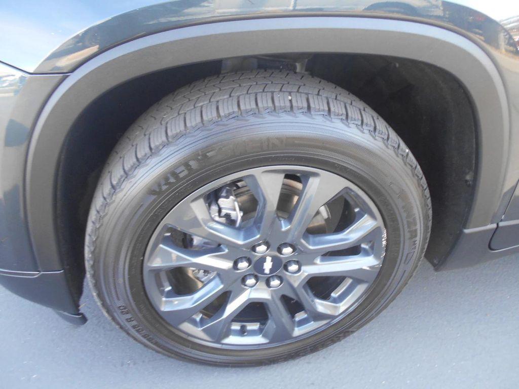 used 2021 Chevrolet Traverse car, priced at $26,995