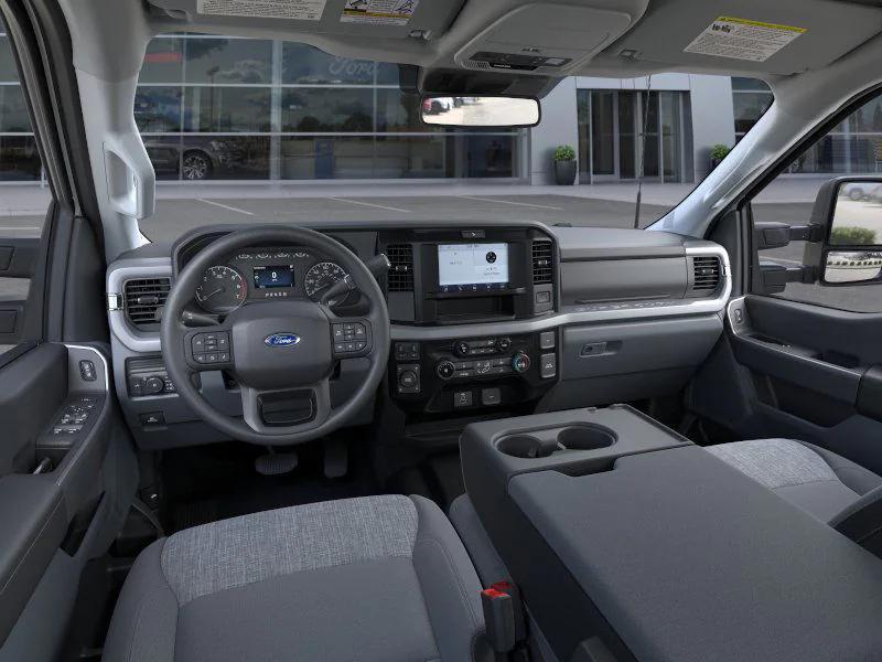 new 2025 Ford F-350 car, priced at $60,370