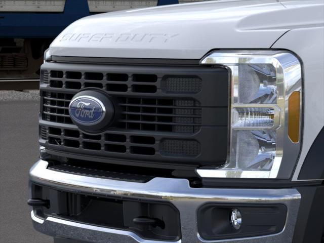 new 2025 Ford F-450 car, priced at $67,455