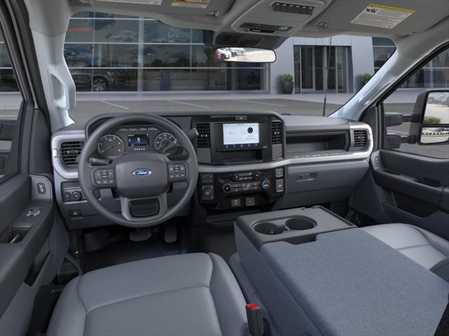 new 2025 Ford F-450 car, priced at $67,455