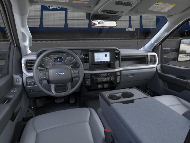 new 2025 Ford F-450 car, priced at $67,455