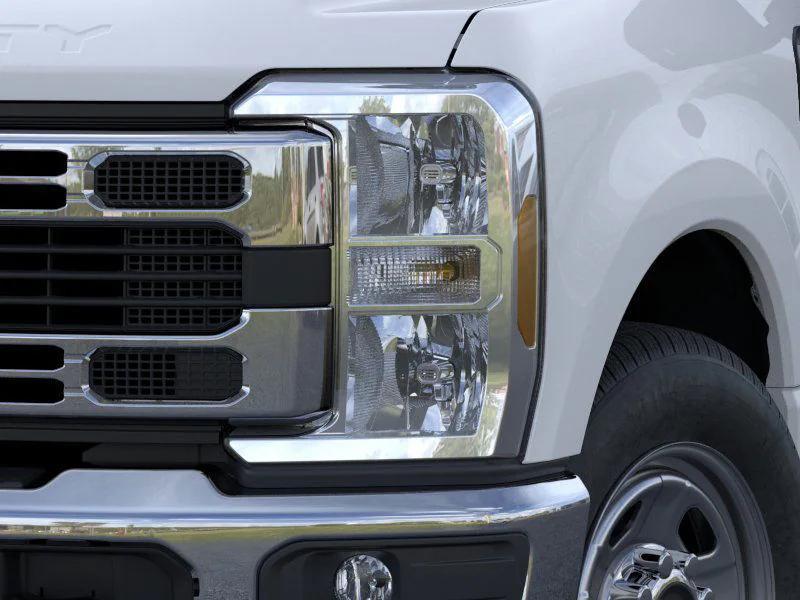 new 2025 Ford F-350 car, priced at $73,405
